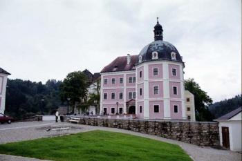 Zámek Bečov nad Teplou (© 2002 Jiří Čížek)