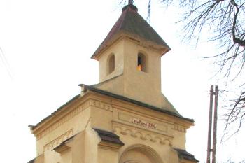 Kaple sv. Gotharda ve Velkých Přílepech ( © Pavel Vítek 03/2015)
