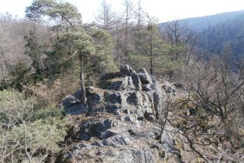 Skalka na ostrožně (© Prudký Martin, 03/2015)