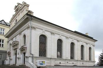 Bývalá synagoga, nyní kostel Církve československé husitské v Kladně ( © Pavel Vítek 03/2015)