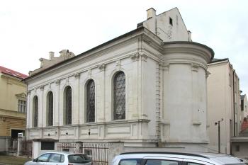 Bývalá synagoga, nyní kostel Církve československé husitské v Kladně ( © Pavel Vítek 03/2015)