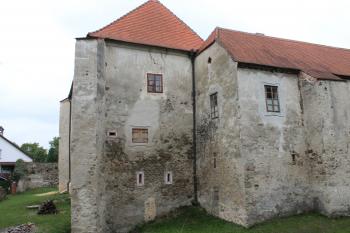tvrz Cuknštejn (© Vlastislav Mareček, 09/2015)