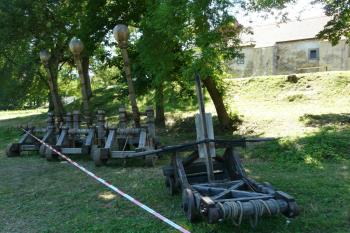 Katapulty (© Jaroslav Šefčík, 03/2009)