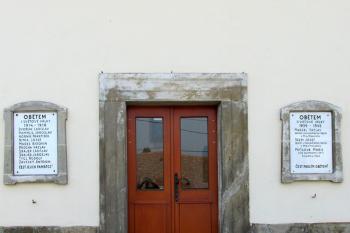 Kaple sv. Isidora v Jarpicích ( © Pavel Vítek 03/2015)