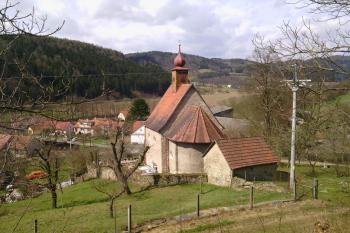 Kostel sv. Václava ( © Jan Večeřa 04/2015)