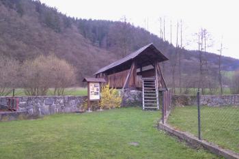 Pohled od Švařce ( © Jan Večeřa 04/2015)