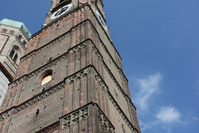 kostel Nanebevzetí  Panny Marie (Frauenkirche)