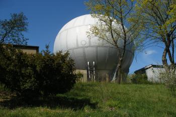 Libeňský plynojem (© Jiří Špaček, 04/2015)