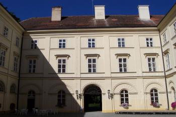 Boskovice - nádvoří zámku (© Ivo Rozehnal, 08/2010)