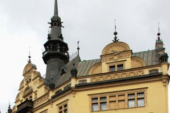 Společenský dům, původně Okresní dům ve Slasném ( © Pavel Vítek 03/2015)