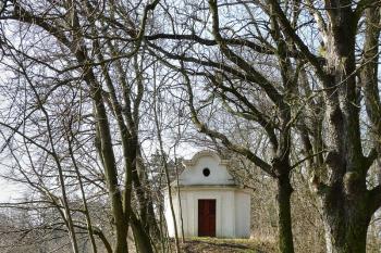 Kaple sv. Jana Nepomuckého, Jarpice ( © František Kinař 05/2017)