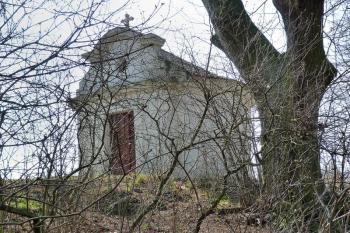 Kaple sv. Jana Nepomuckého, Jarpice ( © František Kinař 05/2017)