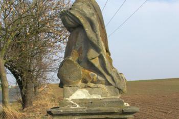 Socha sv. Donáta při cestě ze Šlapanic do Poštovic ( © Pavel Vítek 03/2015)
