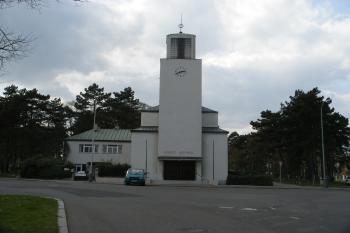 Evangelický kostel Střešovice (© Jiří Špaček, 05/2015)