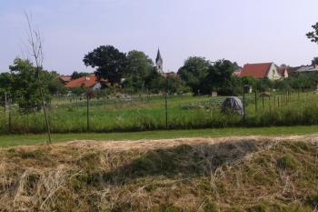 Pohled od Romže na Držovice ( © Ivo Rozehnal 06/2015)