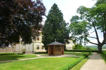 zámek Svojšice (© Vlastislav Mareček, 06/2016)
