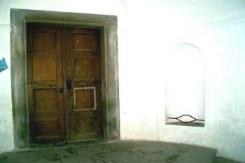 Svojšín (2003 © Václav Hodek)
