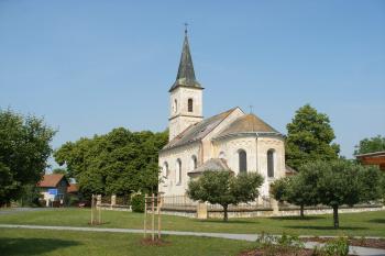 kostel sv. Prokopa (© Jiří Špaček, 06/2015)
