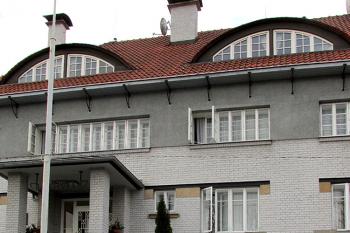 Poldihaus, nyní hotel Hoffmann, v Kladně ( © Pavel Vítek 03/2015)