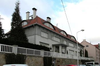 Poldihaus, nyní hotel Hoffmann, v Kladně ( © Pavel Vítek 03/2015)