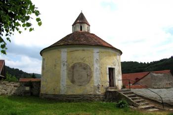 Kaple sv. Ondřeje (© Pavel  Vlach, 05/2014)