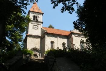 Kostel sv. Jiří na Homoli (© Jiří Špaček, 06/2015)
