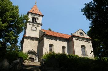 Kostel sv. Jiří na Homoli (© Jiří Špaček, 06/2015)