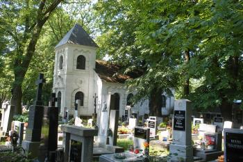 Hřbitovní kaple v Hořelici (© Jiří Špaček, 06/2015)
