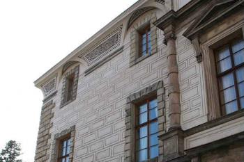 Průjezd západním křídlem (© Ivan Grisa, 03/2008)