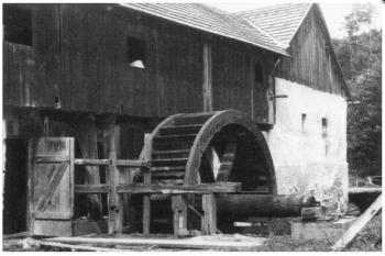 Mlýn kolem r. 1955. ( © zdroj: http://vodnimlyny.cz)