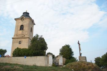 Mariánský kostel Počaply (© Jiří Špaček, 07/2015)