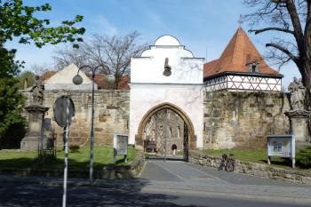 Vodní hrad Budyně nad Ohří (© František Kinař, 04/2012)