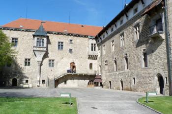 Vodní hrad Budyně nad Ohří (© František Kinař, 04/2012)