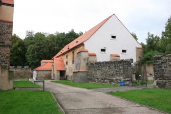 Bývalý špýchar ( © Stanislav Šůna 09/2009)