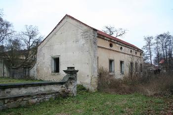 Domek pradleny u mlýnského náhonu (© Ivan Grisa, 12/2008)
