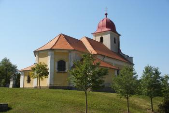 Kostel Volduchy (© Jiří Špaček, 08/2015)