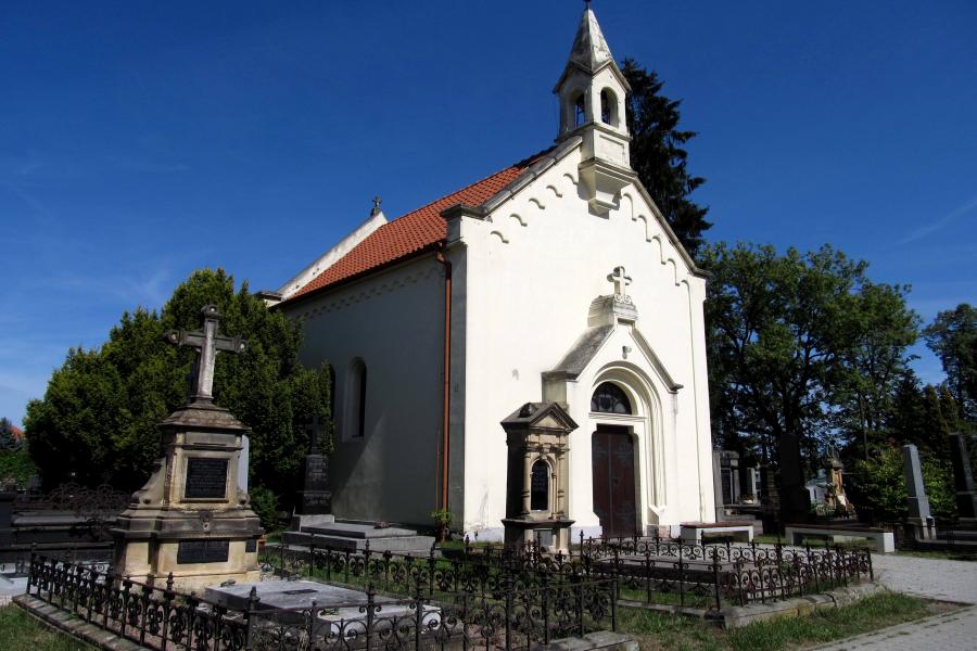 hřbitov s kaplí sv. Rozálie