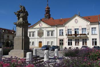 Celkový pohled na Masarykovo náměstí s radnicí (© Pavel  Vlach, 08/2015)