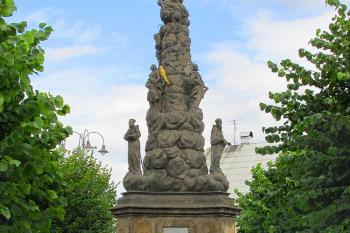 Sousoší Nejsvětější Trojice v Dubé ( © Pavel Vítek 07/2015)