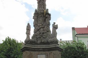 Sousoší Nejsvětější Trojice v Dubé ( © Pavel Vítek 07/2015)