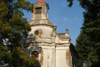 Kostel Všech svatých (© Jiří Špaček, 08/2015)
