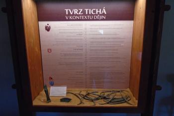 nálezy z archeologického průzkumu v muzeu (© Jaroslav Špiroch  10/2022)