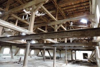 monumentální interiéry pivovaru ( © Jan P. Štěpánek 09/2015)