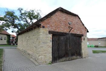 čelní průčelí ( © Jan P. Štěpánek 09/2015)