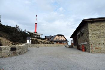 kaplička ve směru příchodu od Ostravice a Malenovic ( © Jan P. Štěpánek 09/2015)