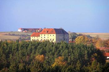  ( © Luděk Pitter 10/2004)