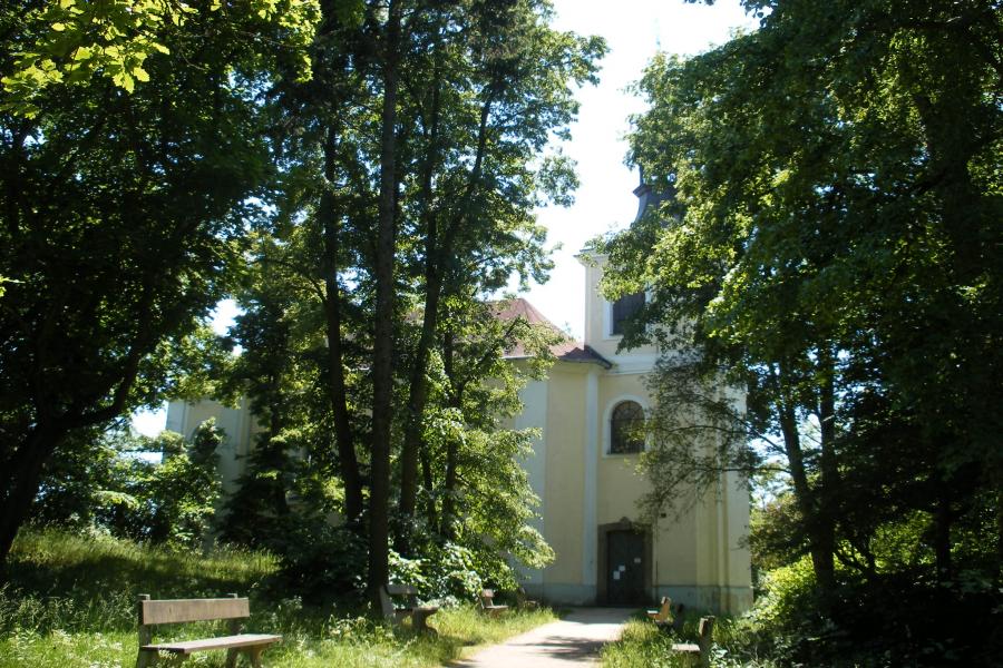 kostel sv. Jana Nepomuckého
