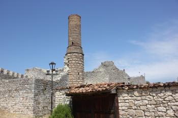 samotný hrad -černá mešita (© Luděk Vláčil  07/2026)