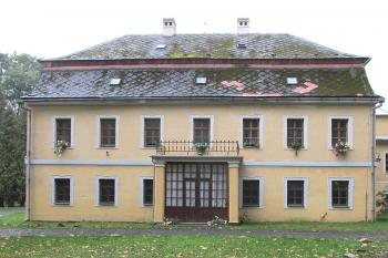 Zámek Grohmann ve Vrbně pod Pradědem ( © Pavel Vítek 10/2015)
