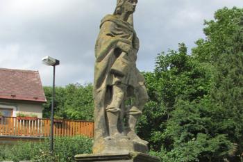 Socha sv. Floriána v Dubé ( © Pavel Vítek 07/2015)